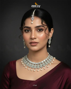 Preeti Necklace