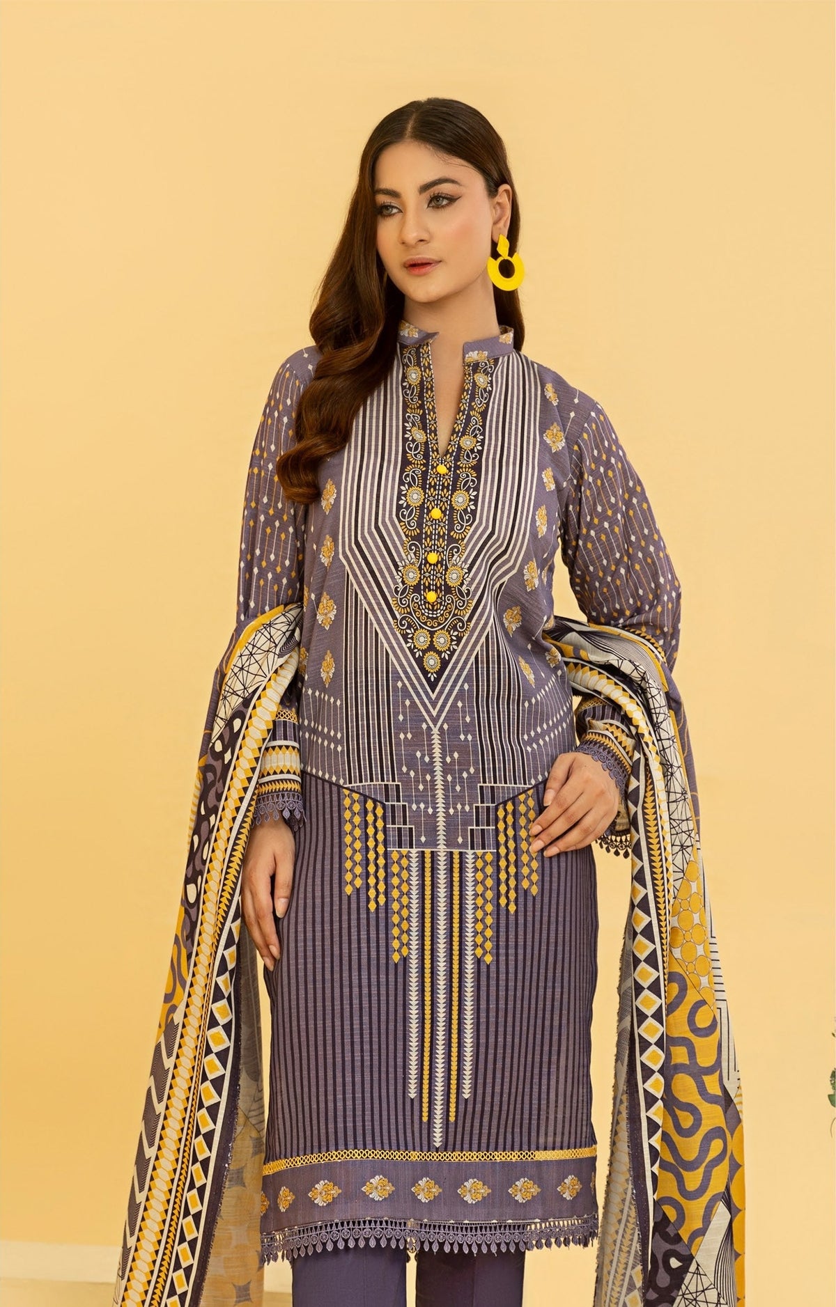 RANGREZA Airjet Khaddar 3PC – Printed Winter Suit