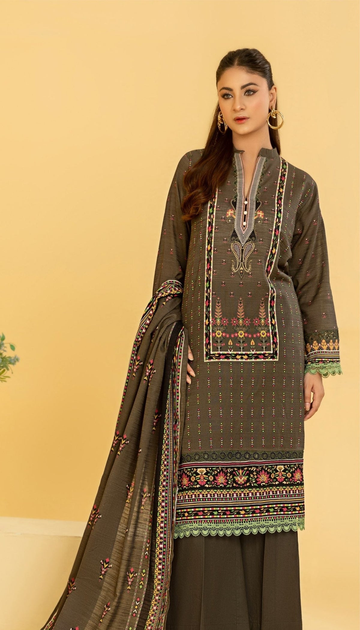 RANGREZA Airjet Khaddar 3PC – Printed Winter Suit