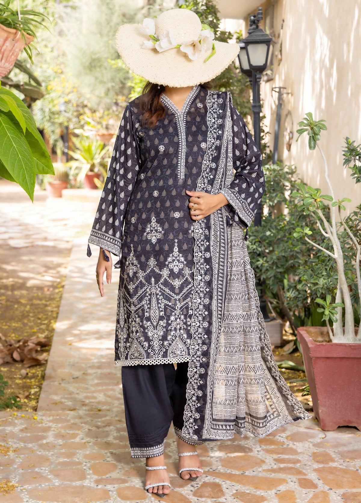 Haya by Hafiz Textile Embroidered Lawn 3PC Suit