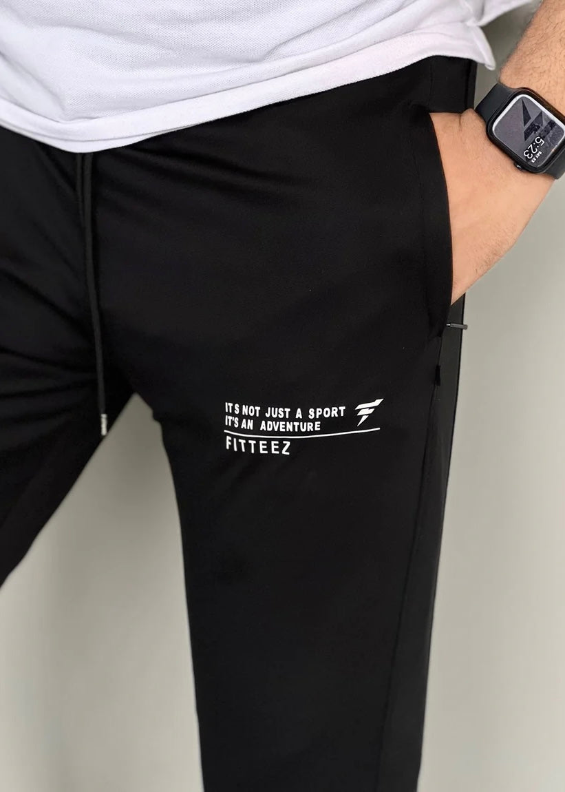 SLIM-FIT JAT BLACK ULTRA STRETCHABLE IN DRYFIT-FT