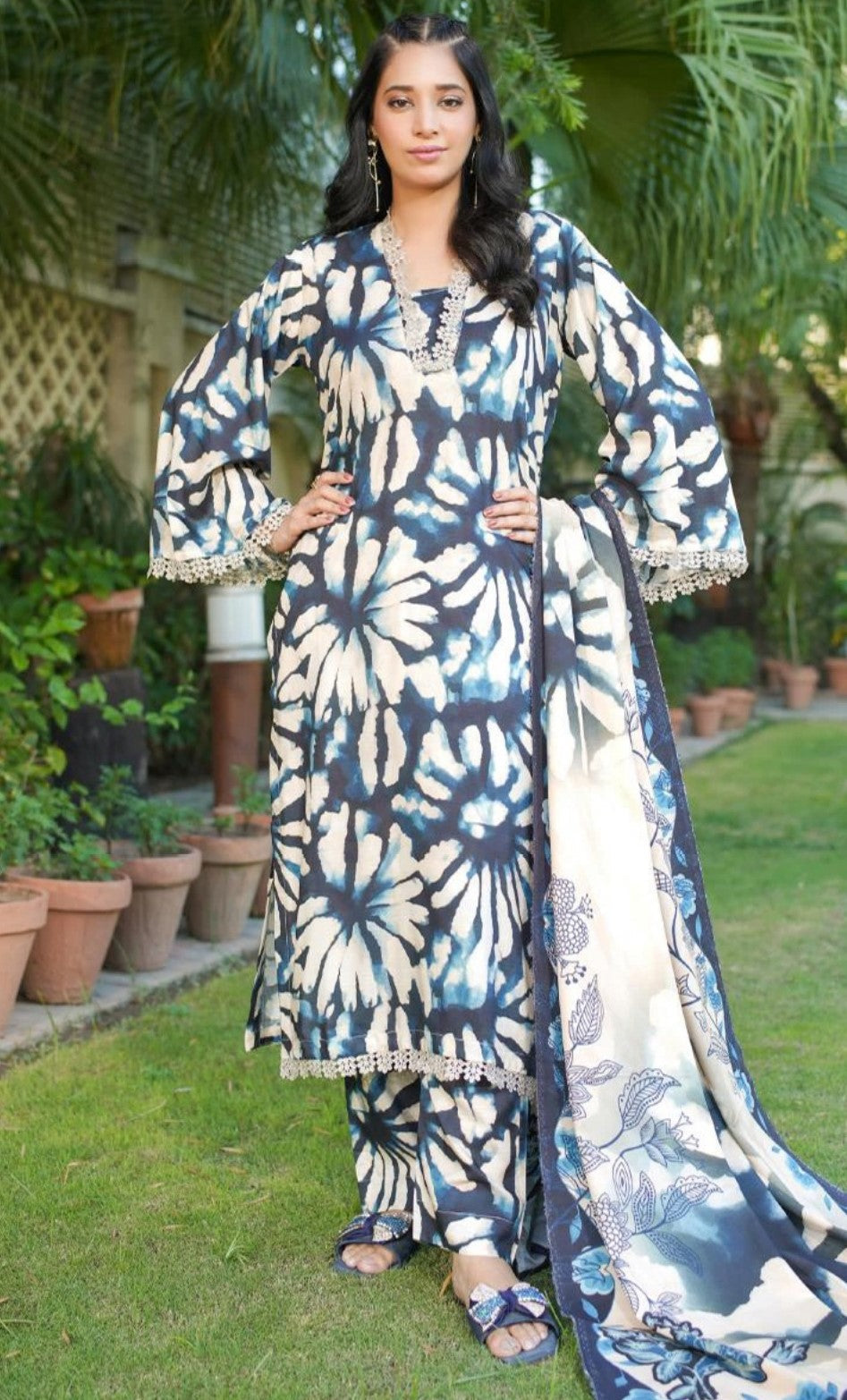 Original LALA Elegant Doriya 3PC Winter Airjet – Unstitched Printed Suits
