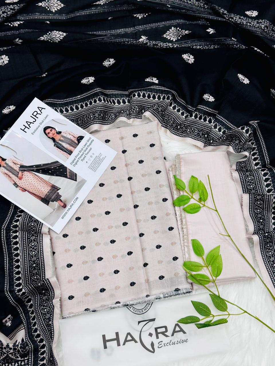 Hajra Slub Lawn 3PC With Slub Dupatta