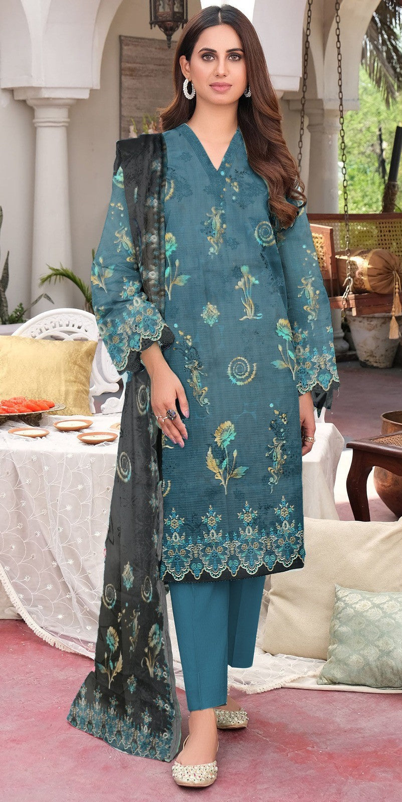 Heer Designer Bana Dora Lawn 3PC – Vol 2K25