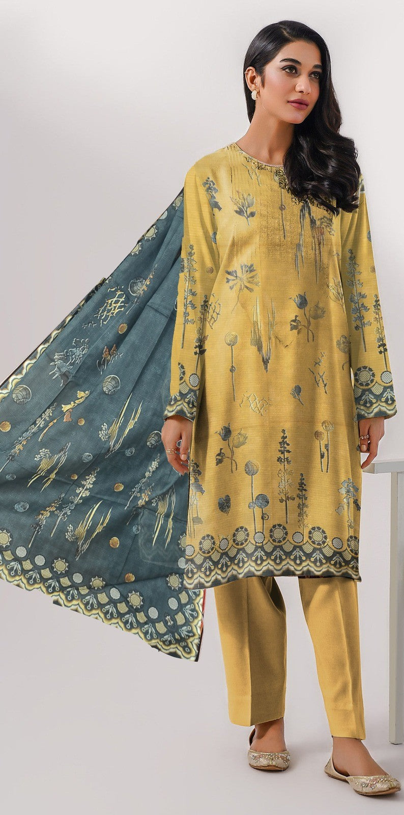Heer Designer Bana Dora Lawn 3PC – Vol 2K25