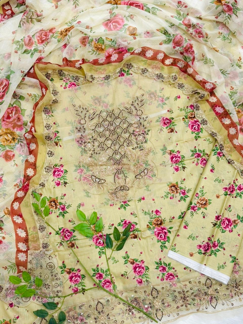 Aleena's Embroidered Lawn 3PC
