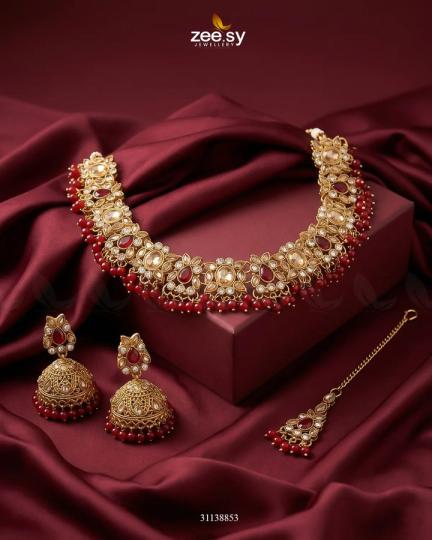 Ethereal Gemstone Beads Necklace Set