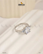 Ring-8307