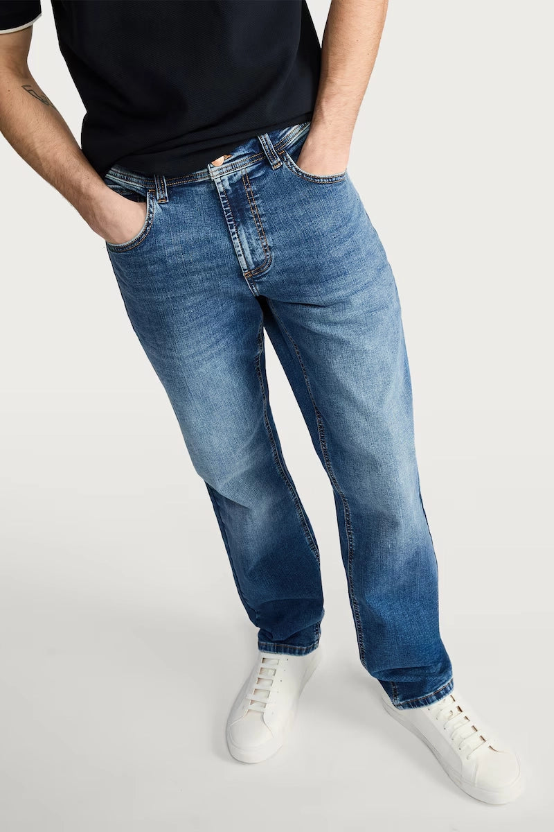 Tapered Comfort Stretch Jeans – Blue