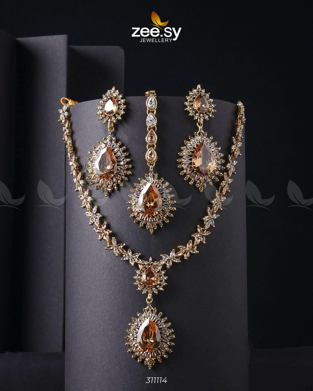 Zilla Necklace Set