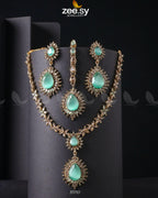 Zilla Necklace Set