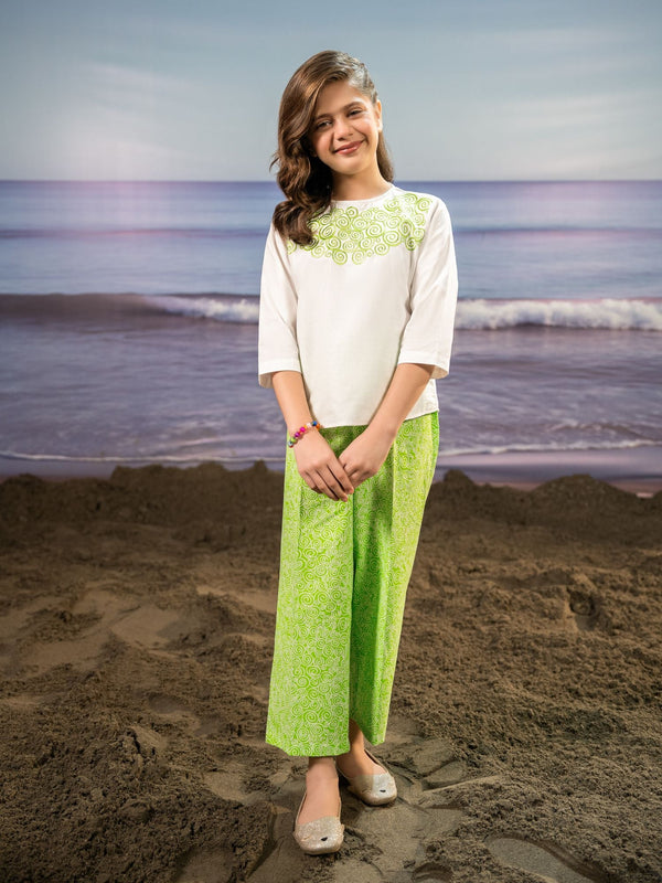Girls Summer 2Pcs Embroidered Suit VG162-A