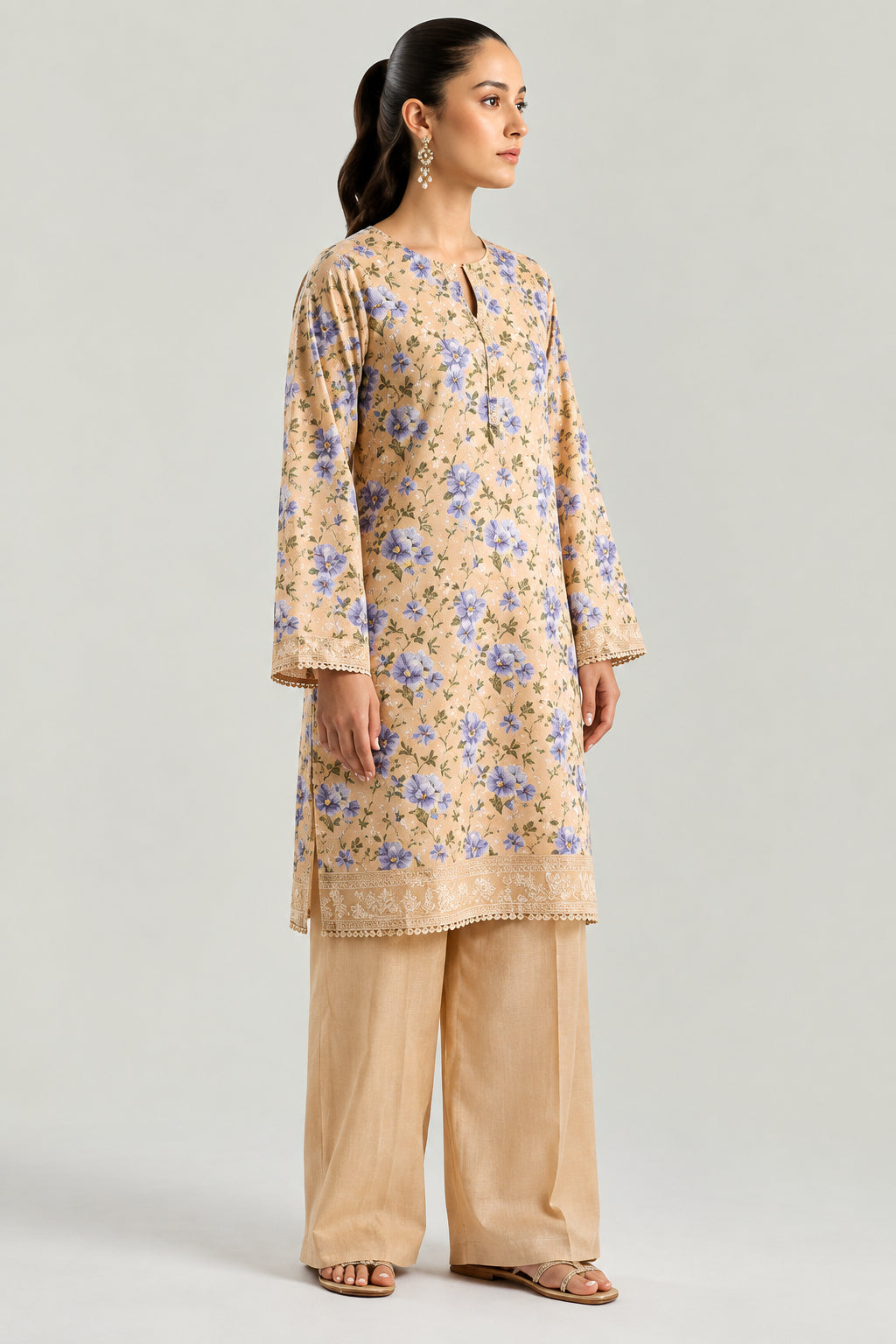 digibazar:/products/web_41e4ec6c-6deb-459c-af8a-6e9f92230003.jpg